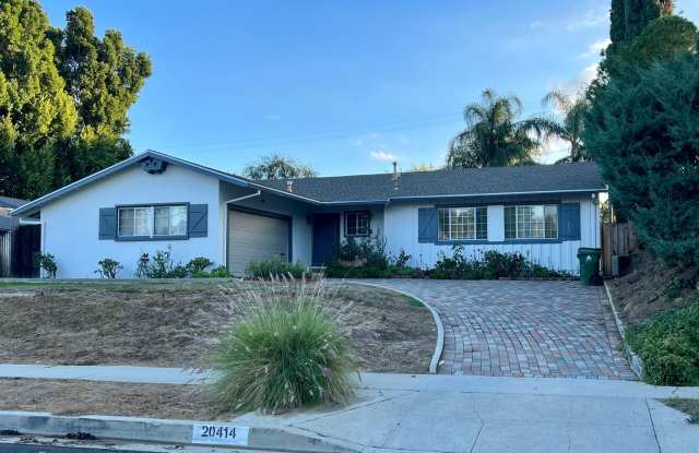 Spacious 3 Bedroom House with Private Garage and Backyard! photos photos