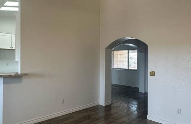 APPLE VALLEY HOME Gallery 4