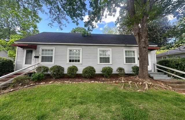 1307 East 10th St photos photos