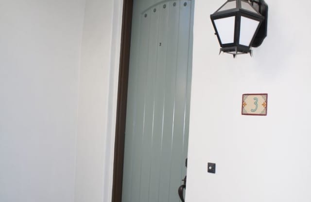 1744 Grand Avenue #3 Gallery 4