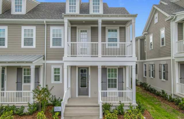 New Luxury Townhome in Celebration, FL Corner unit.  All porcelain tiled floors. photos photos