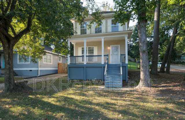 1331 Memorial Drive SE photos photos