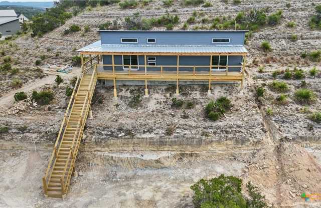 462 Ledgeview Drive - 462 Ledgeview Drive, Canyon Lake, TX 78133