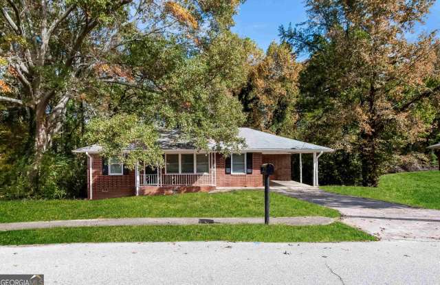 5256 Sanders - 5256 Sanders Road, Lake City, GA 30260