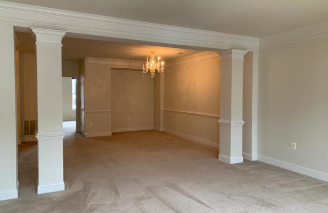 91 CHEVY CHASE STREET Gallery 3