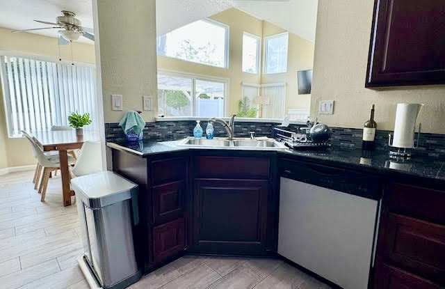 6965 Westleigh Place Gallery 1