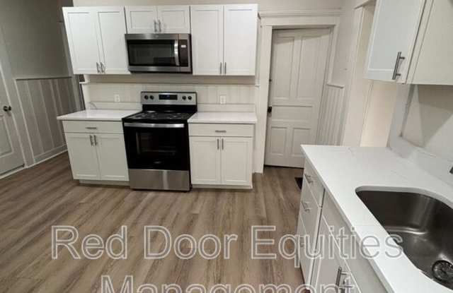 1207 N Columbus Street photos photos