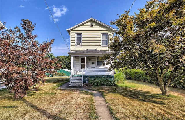 227 Loyalhanna Avenue - 227 Loyalhanna Avenue, Latrobe, PA 15650