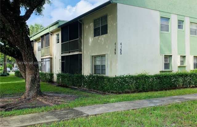 4155 NW 90th Ave photos photos