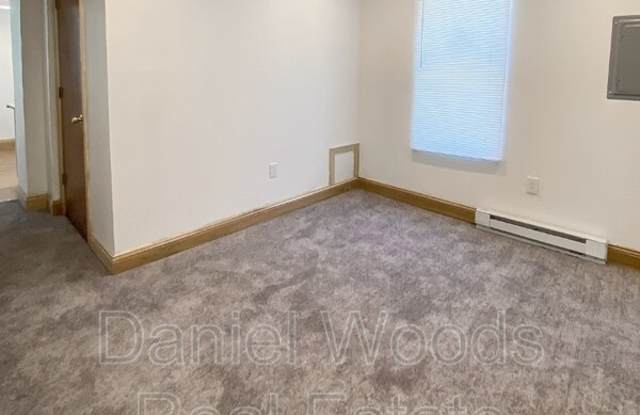601 Penn Street Gallery 3