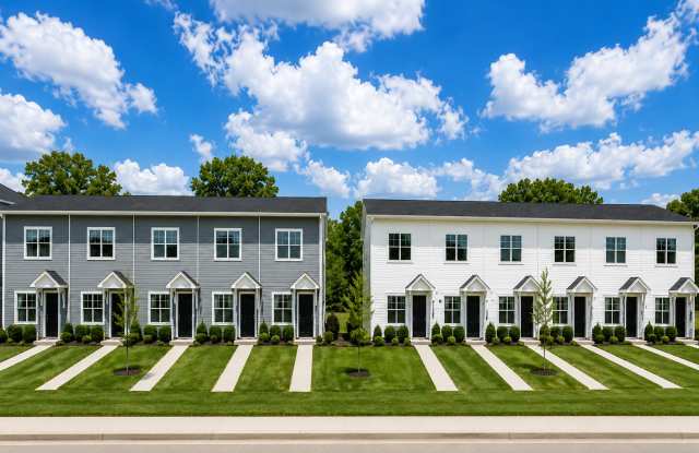 Pet-Friendly 2 Bedroom Townhome in Conover, NC photos photos