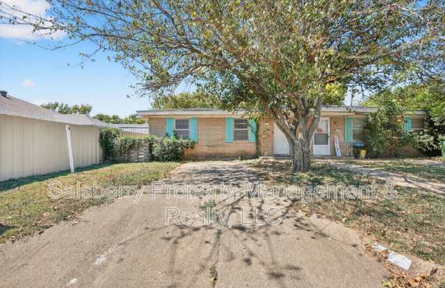 1209 NW 3rd Avenue photos photos