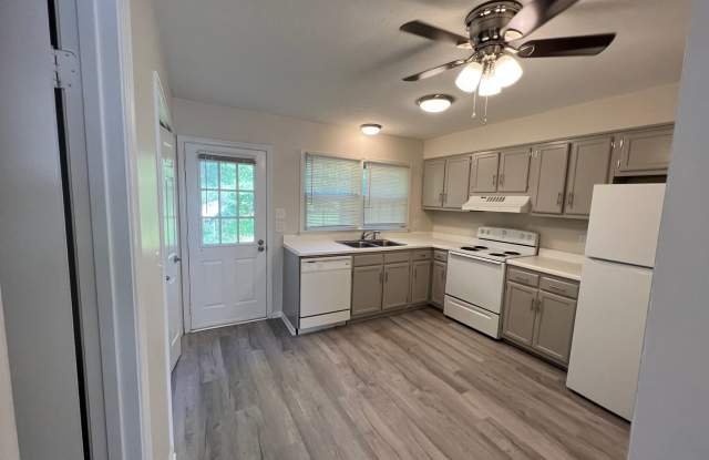 2 bd 1.5 bath townhome in Mocksville Gallery 4