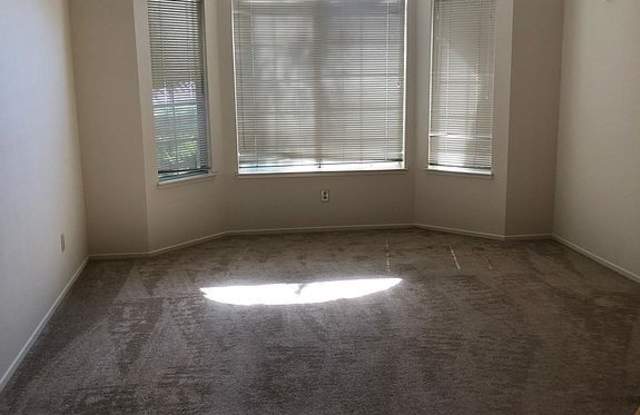 7114 Stillwater Ct Gallery 2