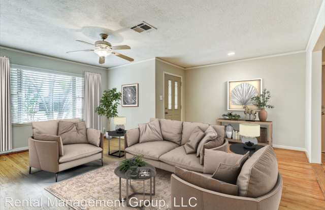 5430 Kinglet St - 5430 Kinglet Street, Houston, TX 77096
