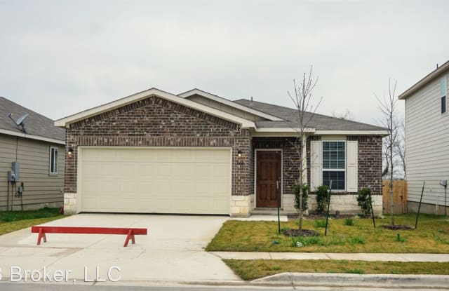208 Texas Thistle - 208 Texas Thistle, New Braunfels, TX 78130