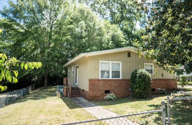 $500 PER BEDROOM HOUSE IN AUBURN! Gallery 3