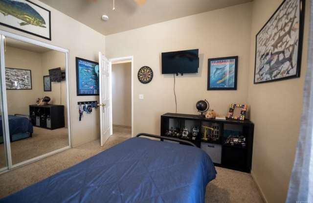 1074 West Orange Street photos photos