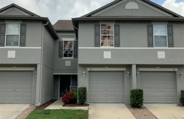 108 HERITAGE PARK STREET - 108 Heritage Park Street, Winter Springs, FL 32708