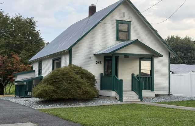 245 Harris Avenue Gallery 1