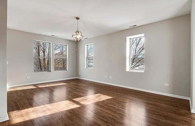 3211 W Lexington St Unit 3B Gallery 4