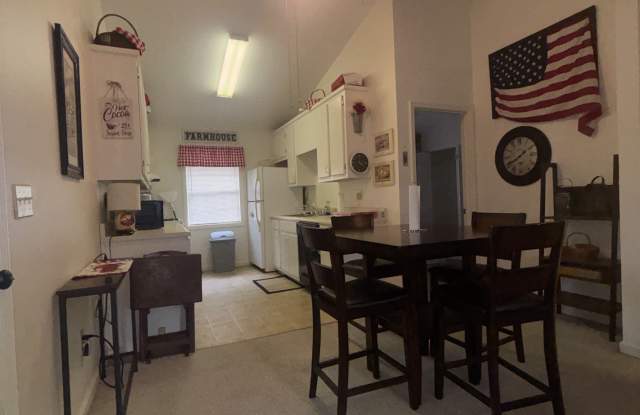 4374 River Rd photos photos