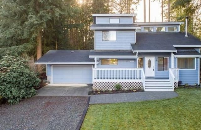4738 Lakeridge Dr E - 4738 Lakeridge Drive East, Lake Tapps, WA 98391