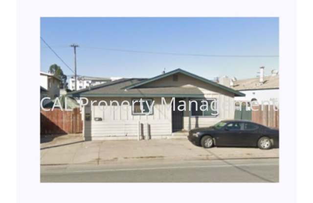 Charming 2-bedroom and 1-bathroom house! - 47 Sherwood Drive, Salinas, CA 93901 Charming 2-bedroom and 1-bathroom house! - 47 Sherwood Drive, Salinas, CA 93901