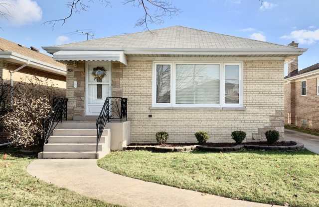4721 N Ozanam Avenue photos photos