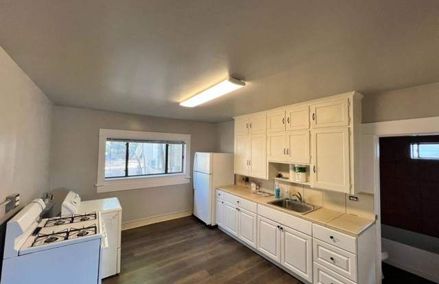 <b>Charming Two Bedroom Duplex in Sparks<br><br> Gallery 4