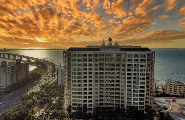 35 WATERGATE DRIVE - 35 Watergate Drive, Sarasota, FL 34236