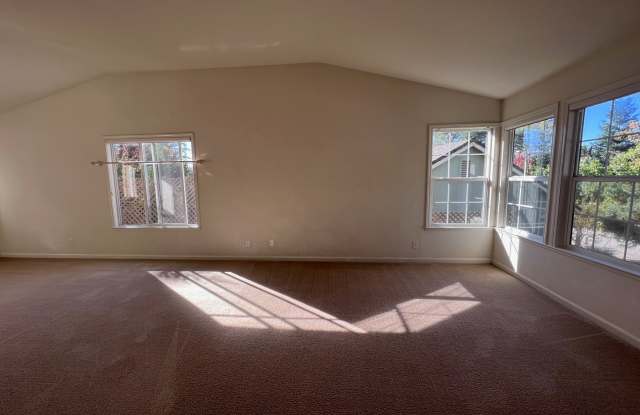 171 Horizon Circle Gallery 4