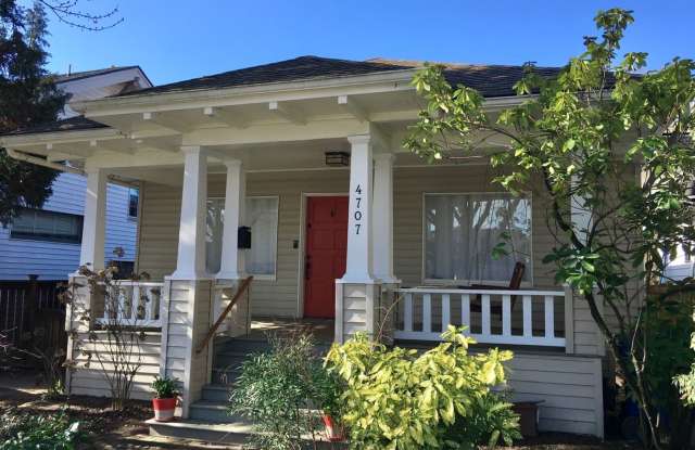 Exquisite Fremont Craftsman - 4707 Fremont Avenue North, Seattle, WA 98103