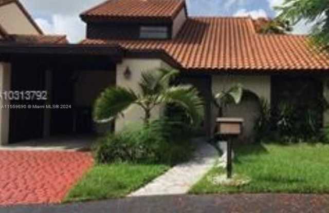 11292 SW 91st Ter - 11292 Southwest 91st Terrace, Kendall, FL 33176
