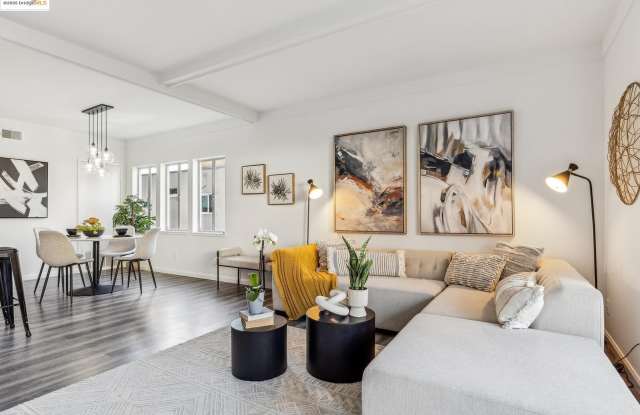 2634 Virginia St photos photos