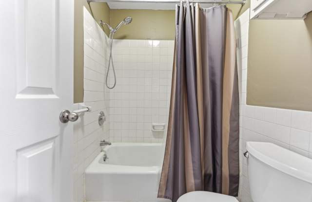 1023 Smetana Road - 6#6 Gallery 4