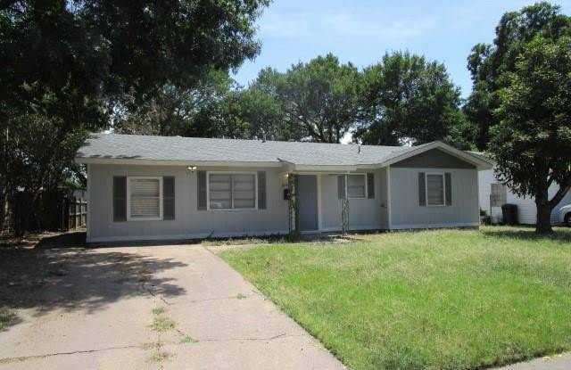 814 Milam Drive - 814 Milam Drive, Euless, TX 76039