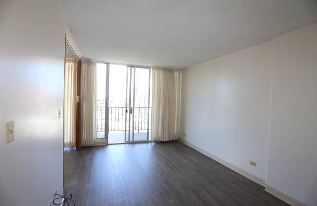 McCully Villa - 1 Bedroom plus Den, 1 Bathroom, 1 Parking - $1,850 Gallery 1