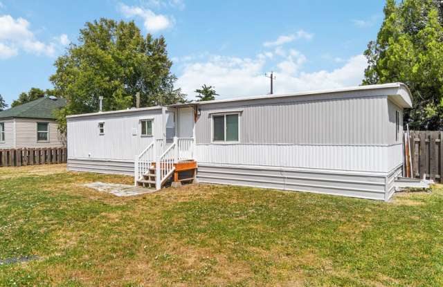 2 Bed 1 Bath Single Family Home in Spokane Valley!! photos photos