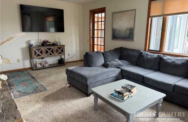 234 Cezanne Drive Gallery 4