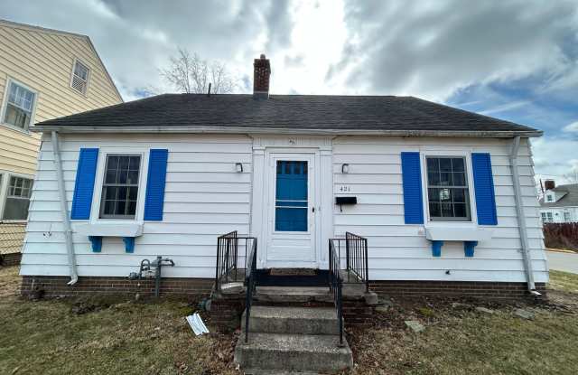3 Bed, 1 Bath House Close to Purdue, Mackey/Ross-Ade photos photos