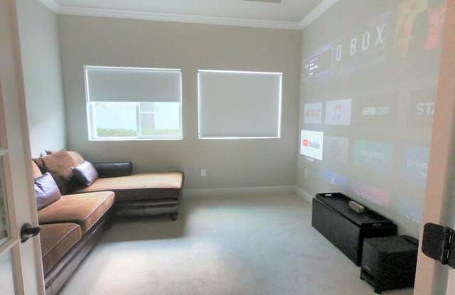 1009 Tracey Ann Loop Gallery 2