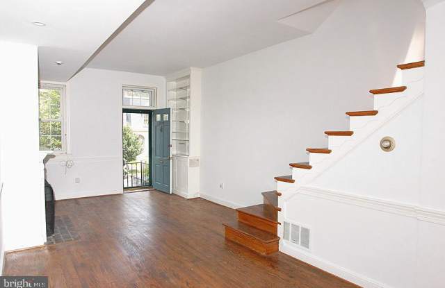 2416 I STREET NW Gallery 4