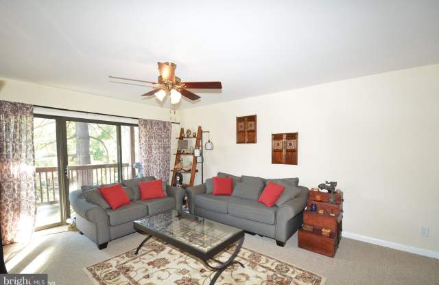 207 SKYHILL ROAD Gallery 4