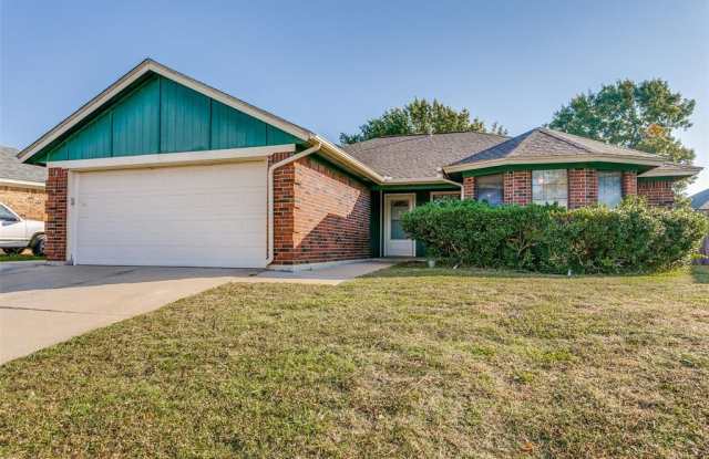 7912 Hunters Glen Drive - 7912 Hunters Glen Drive, Watauga, TX 76148