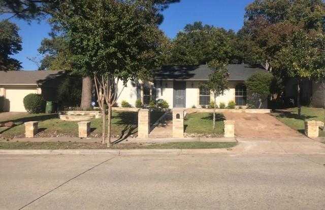 3934 University Drive Gallery 2