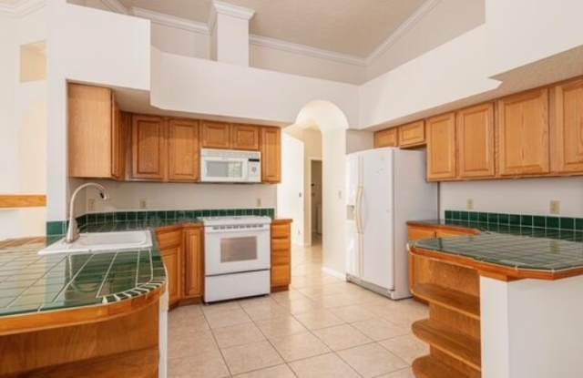 1467 Tama-Ran Place photos photos