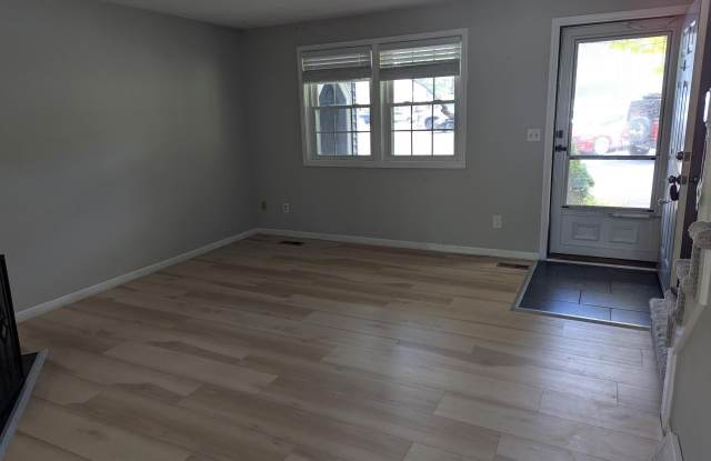 160 Winterwood Drive Gallery 4