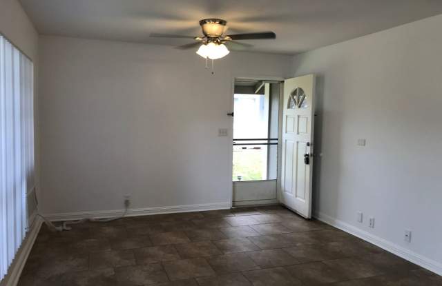 Royal Palm At Waipio - Ground Floor Townhouse (2 bedroom, 1 bath, 2 covered parking stalls) Avail 7/2 photos photos Royal Palm At Waipio - Ground Floor Townhouse (2 bedroom, 1 bath, 2 covered parking stalls) Avail 7/2 photos photos
