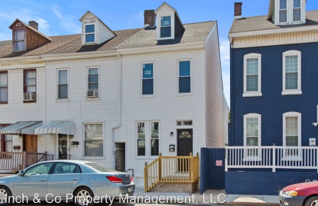 712 Wallace St - 712 Wallace Street, York, PA 17403